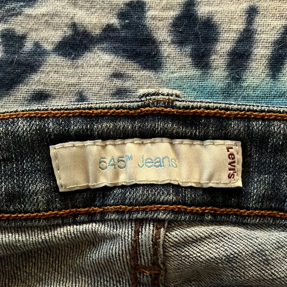 Levi’s Ladies Denim Capris-14 - Picture 4 of 4
